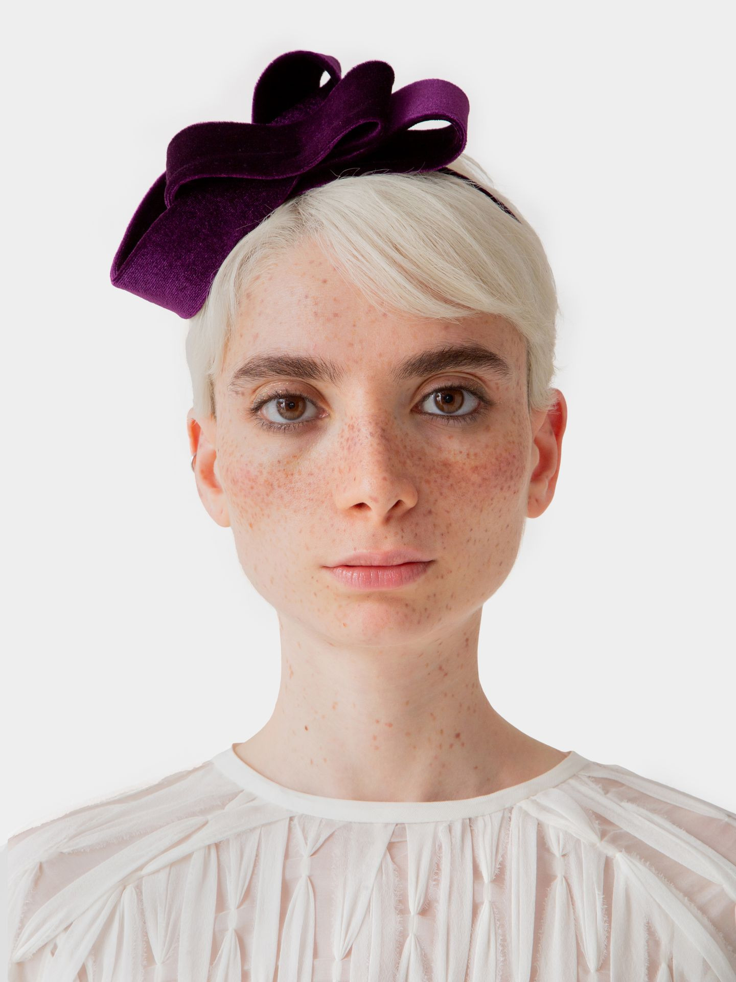 کلاه مشکی مگنولیا