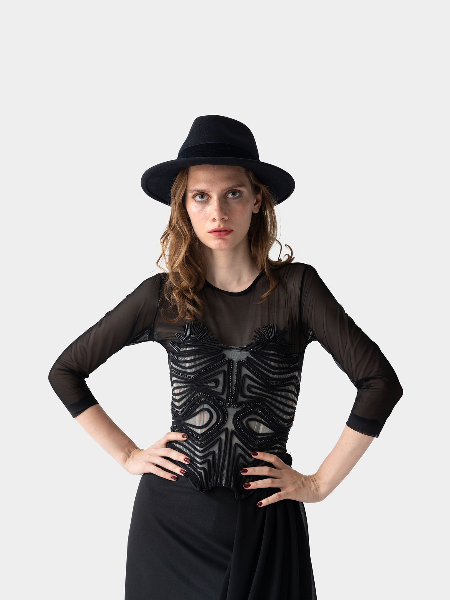 تاپ زنانه مشکی Xyra