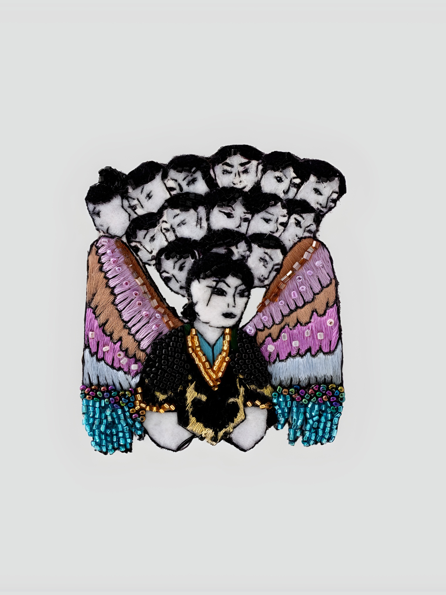 گل سینه باغ شرقی دور