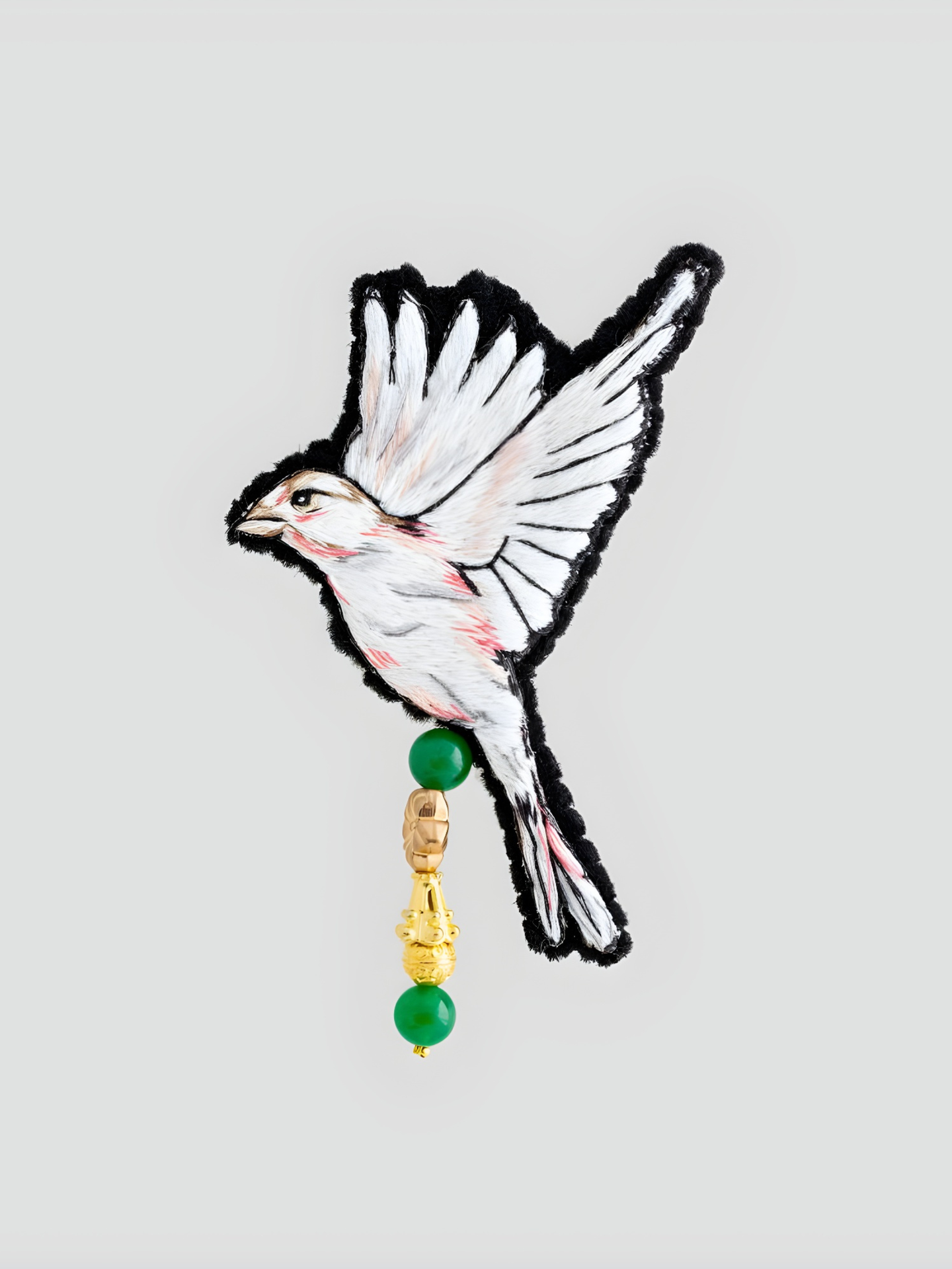 گل سینه پرنده سفید