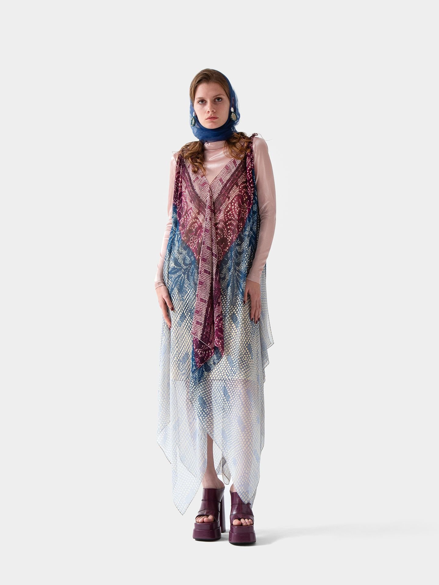 پیراهن زنانه حریر آبی