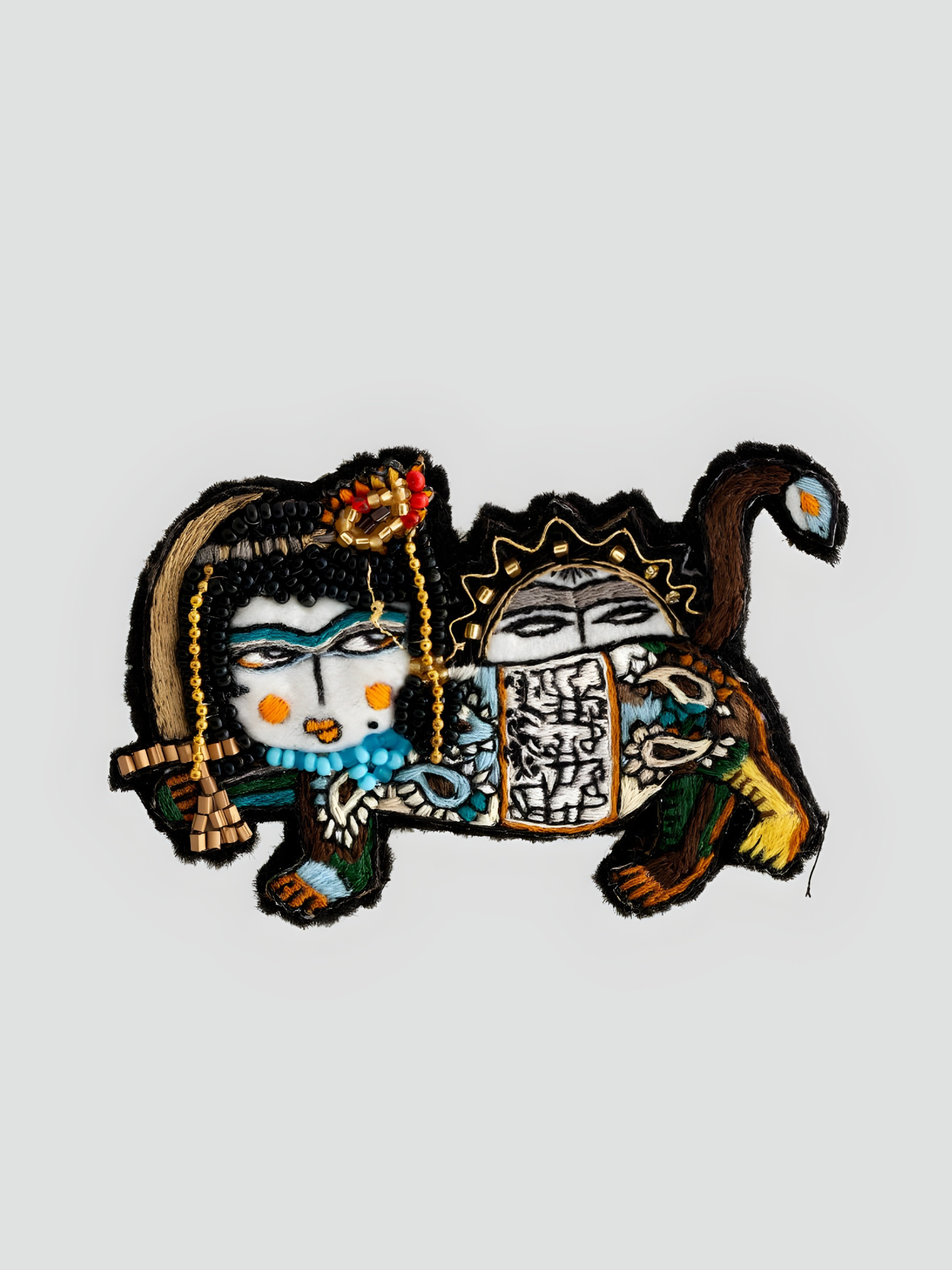 گل سینه خورشید و شیر